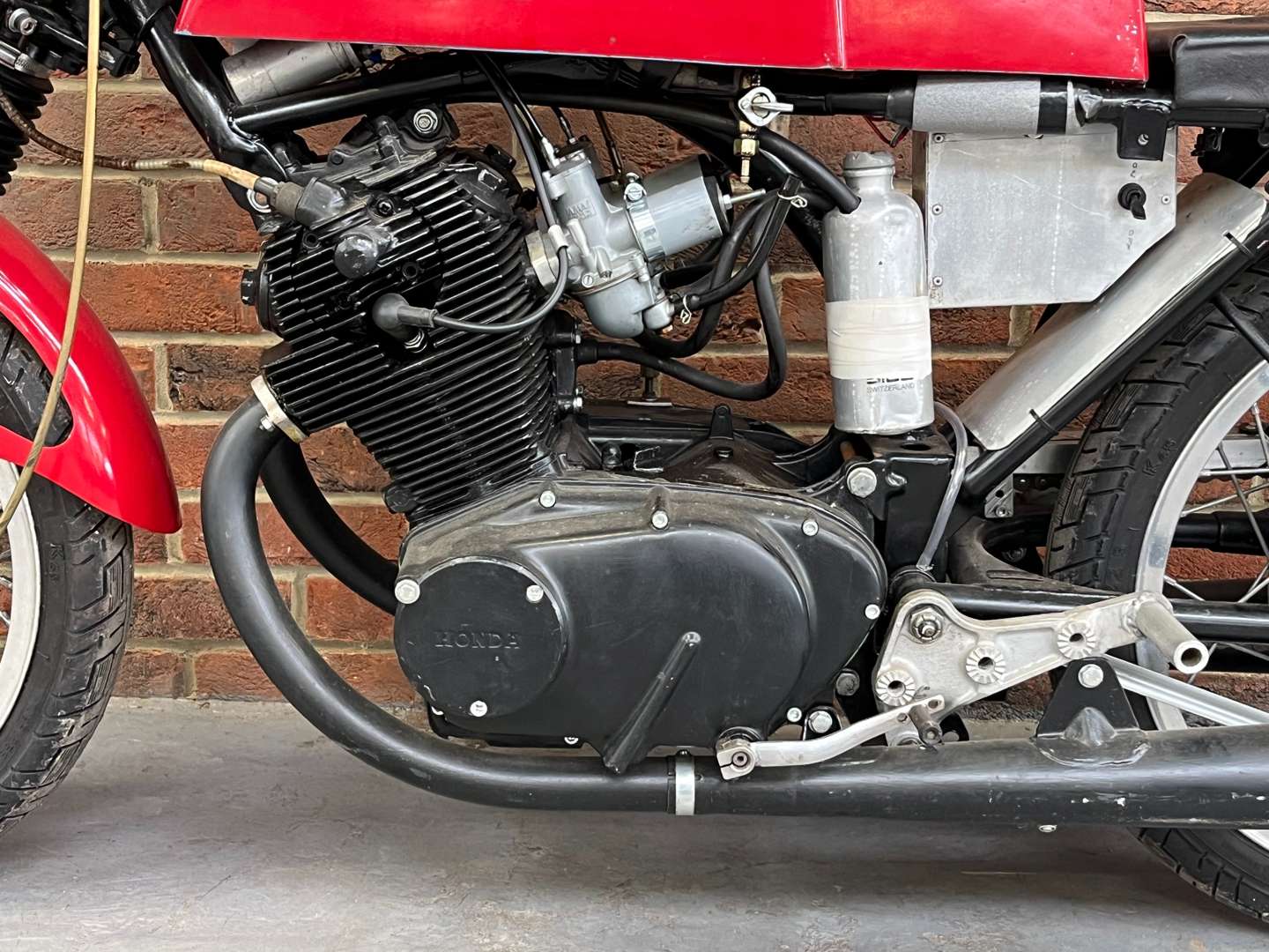 <p>1962 HONDA CB72</p>