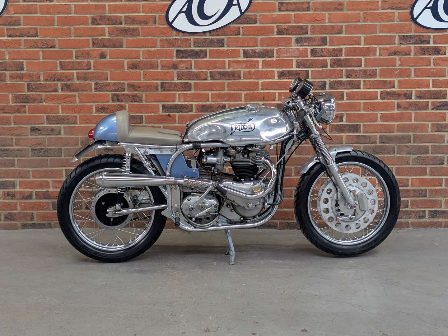 <p>1957 NORTON TRITON</p>