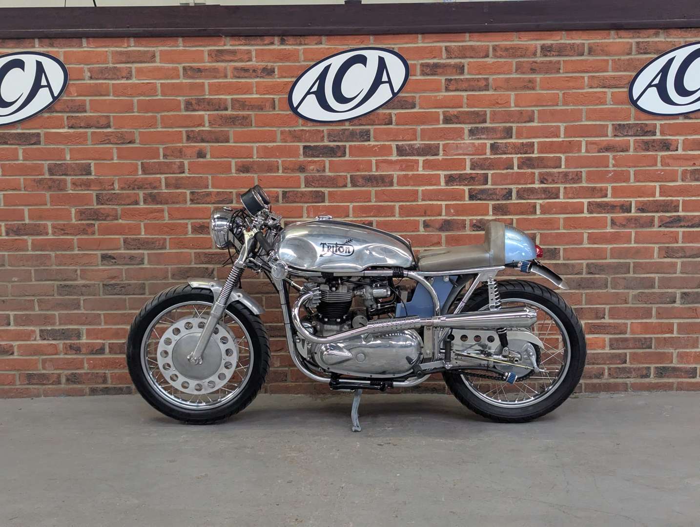 <p>1957 NORTON TRITON</p>