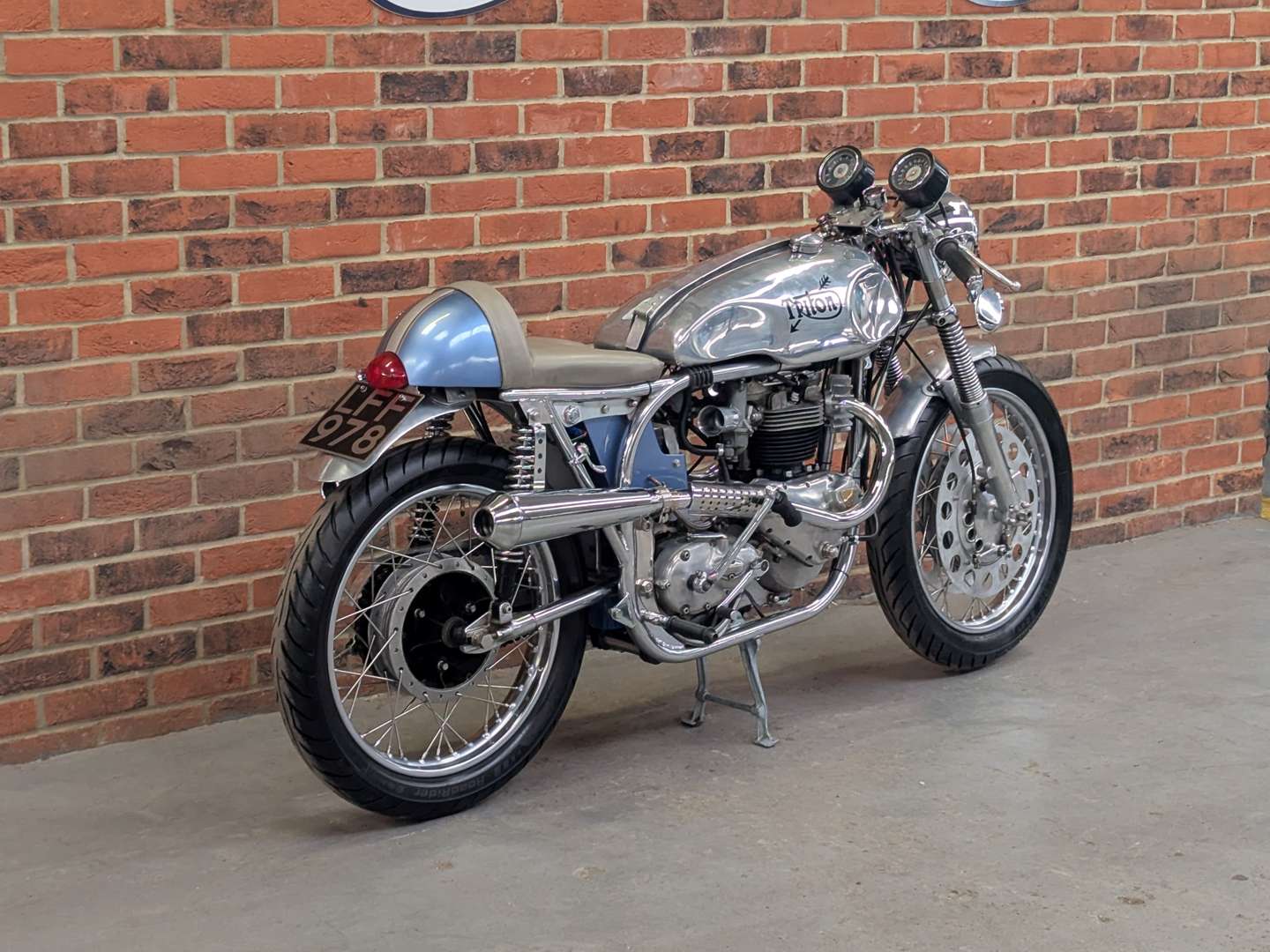 <p>1957 NORTON TRITON</p>