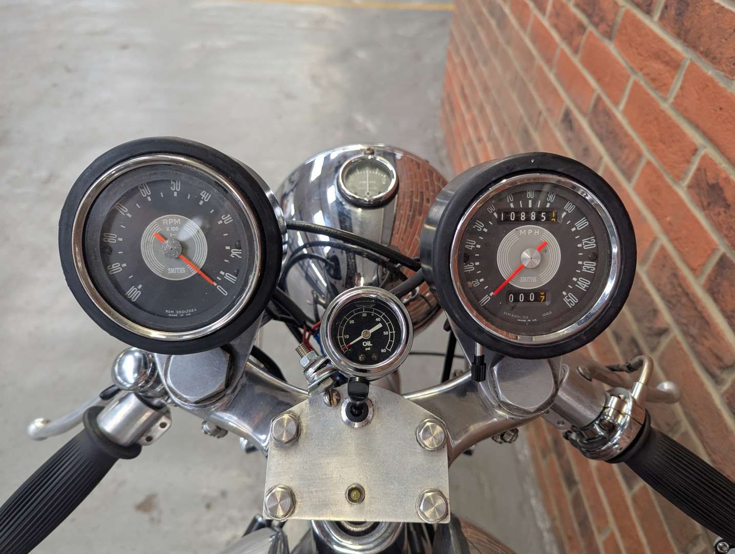 <p>1957 NORTON TRITON</p>