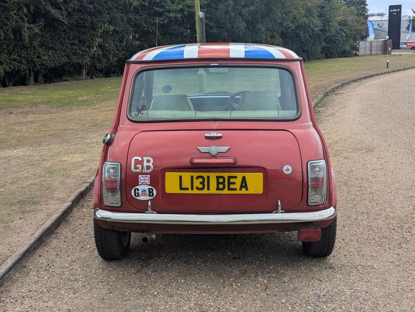 <p>1993 ROVER MINI MAYFAIR</p>