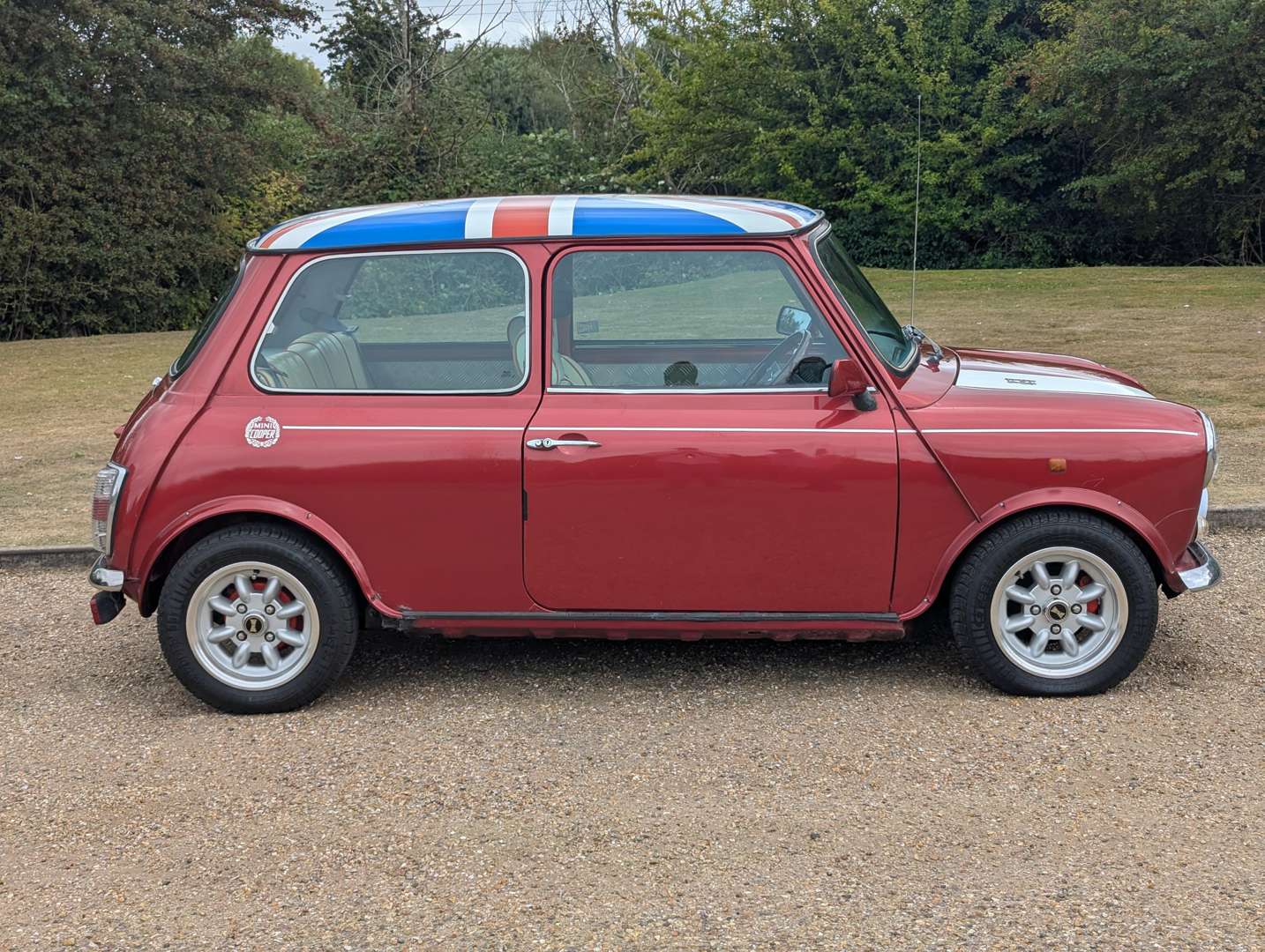 <p>1993 ROVER MINI MAYFAIR</p>