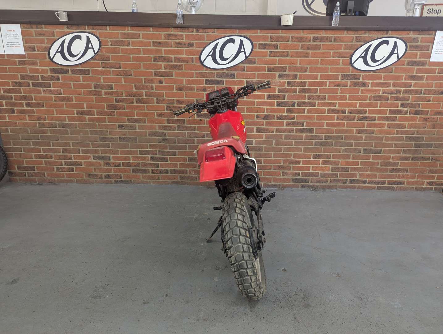 <p>1984 HONDA XL600 R</p>