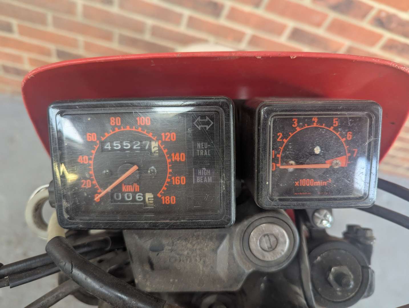 <p>1984 HONDA XL600 R</p>