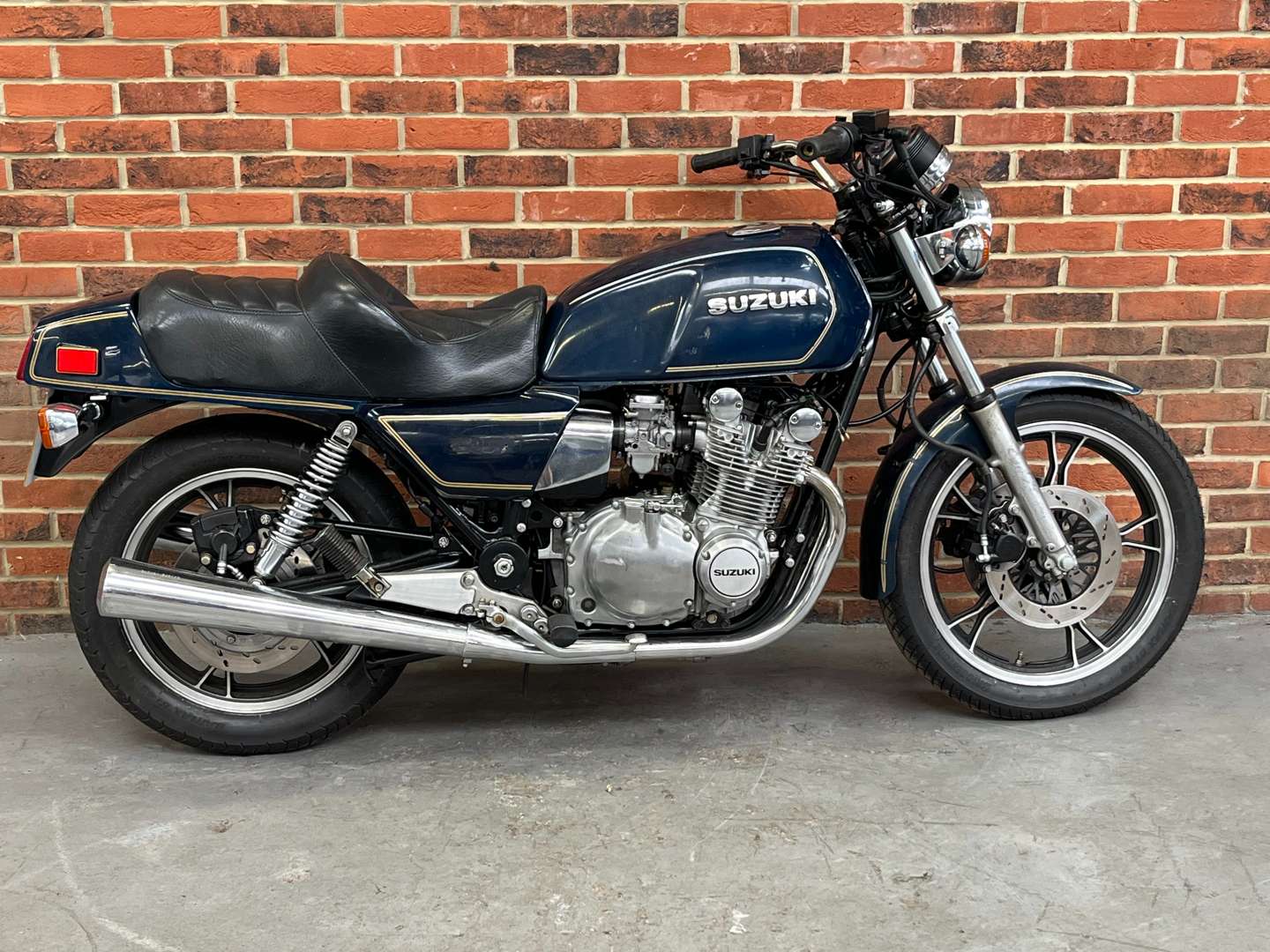 <p>1984 SUZUKI GS850</p>