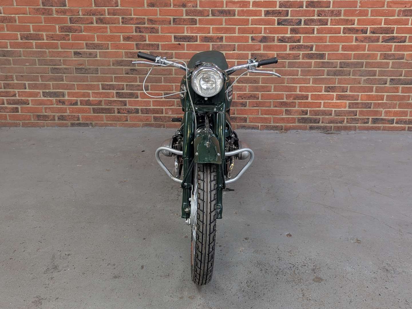 <p>1958 VELOCETTE VALIANT</p>