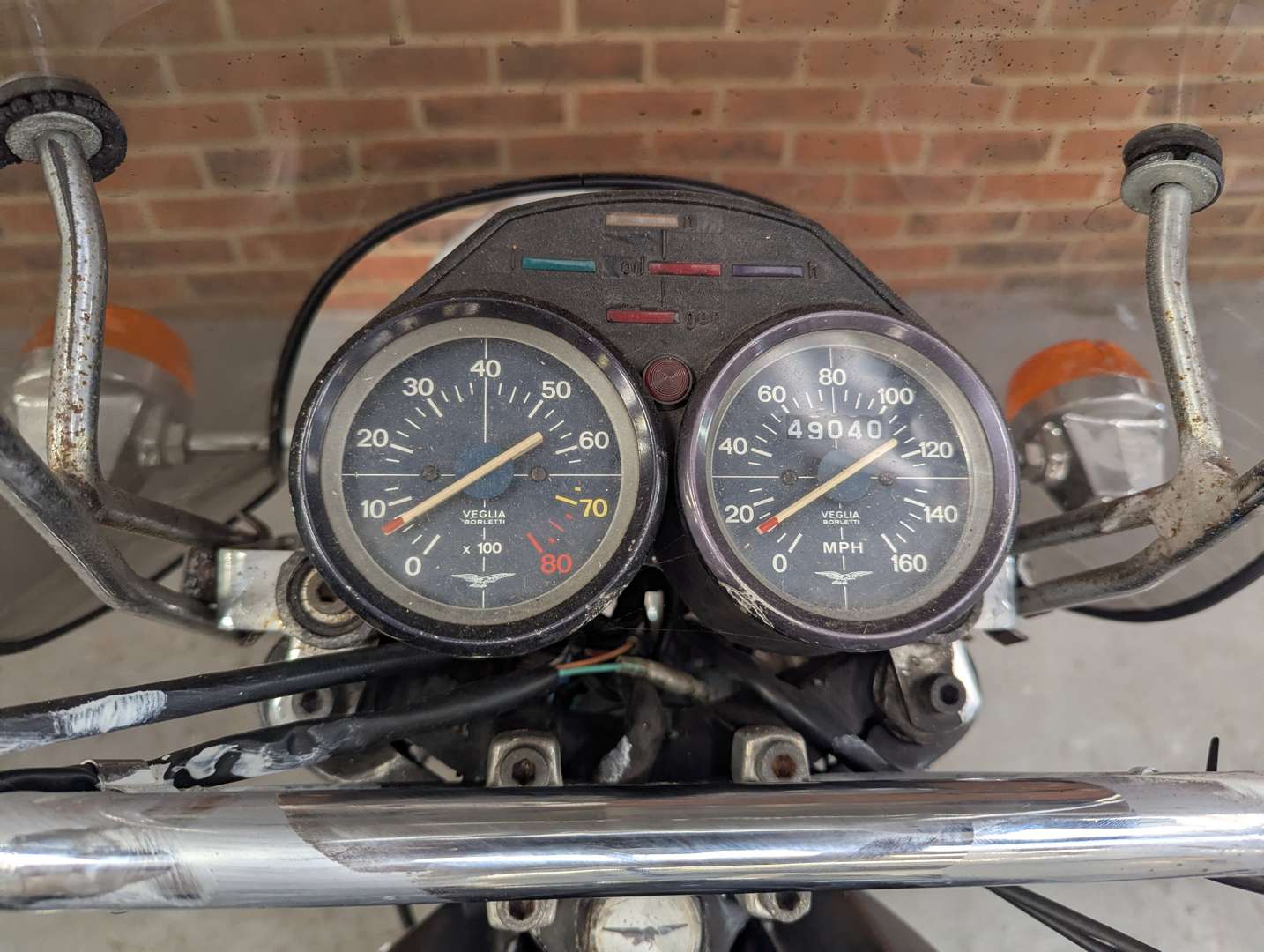 <p>1977 MOTO GUZZI 850 T3</p>