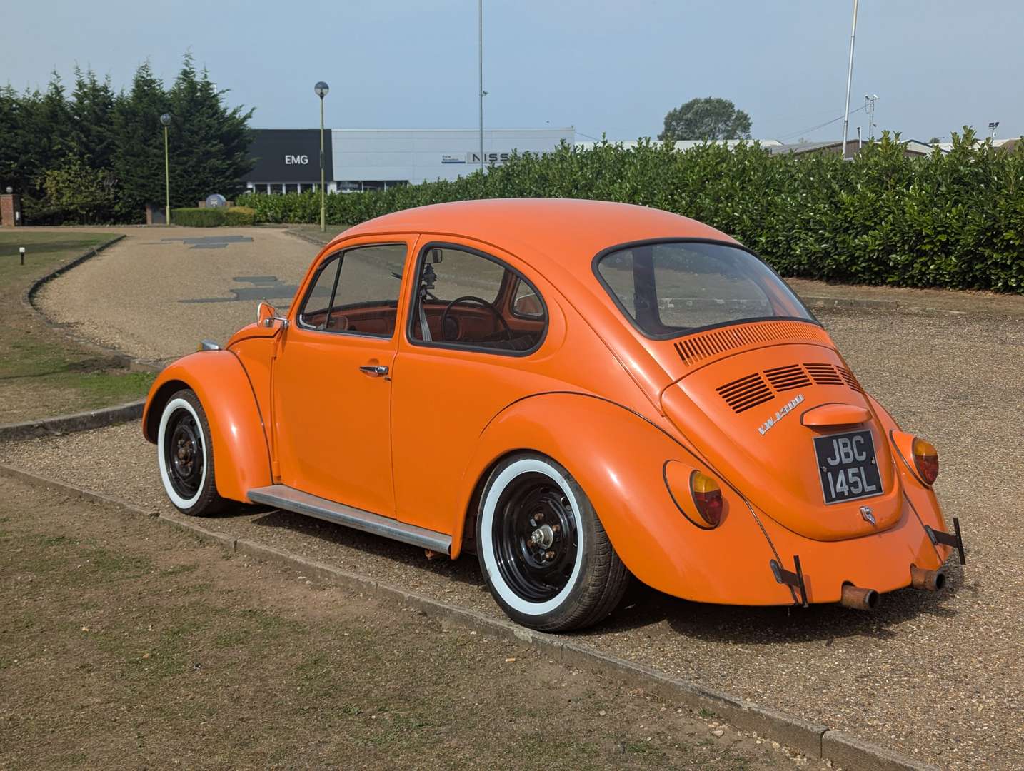<p>1973 VW BEETLE</p>