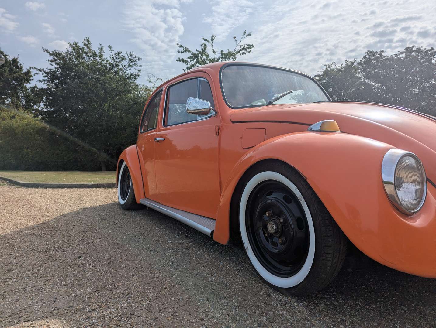 <p>1973 VW BEETLE</p>