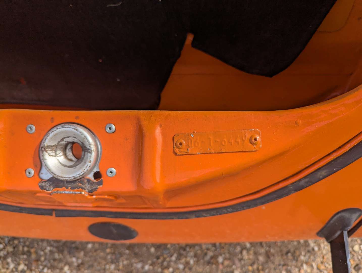 <p>1973 VW BEETLE</p>