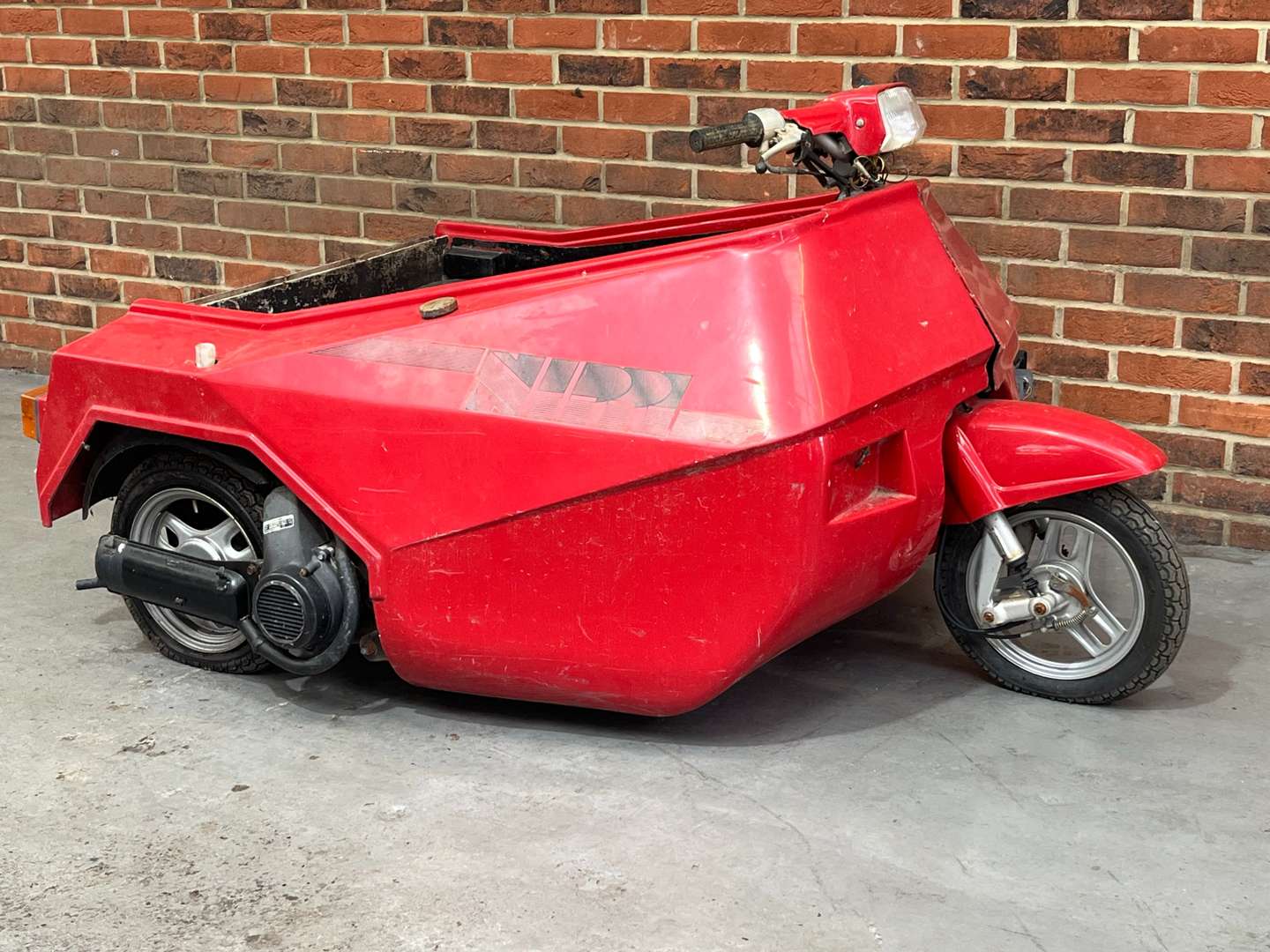 <p>1986 SV HONDA NIPPI</p>