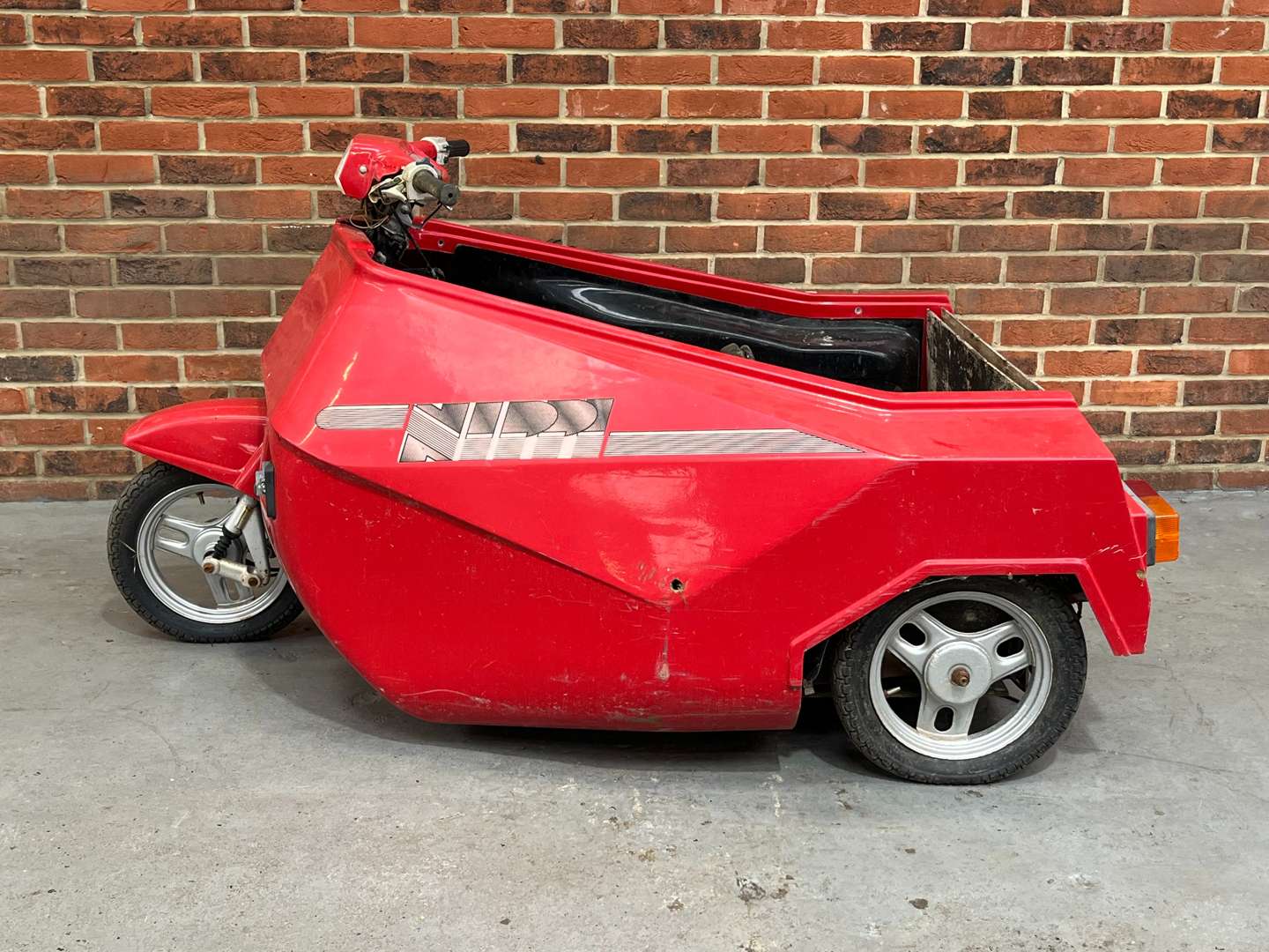 <p>1986 SV HONDA NIPPI</p>