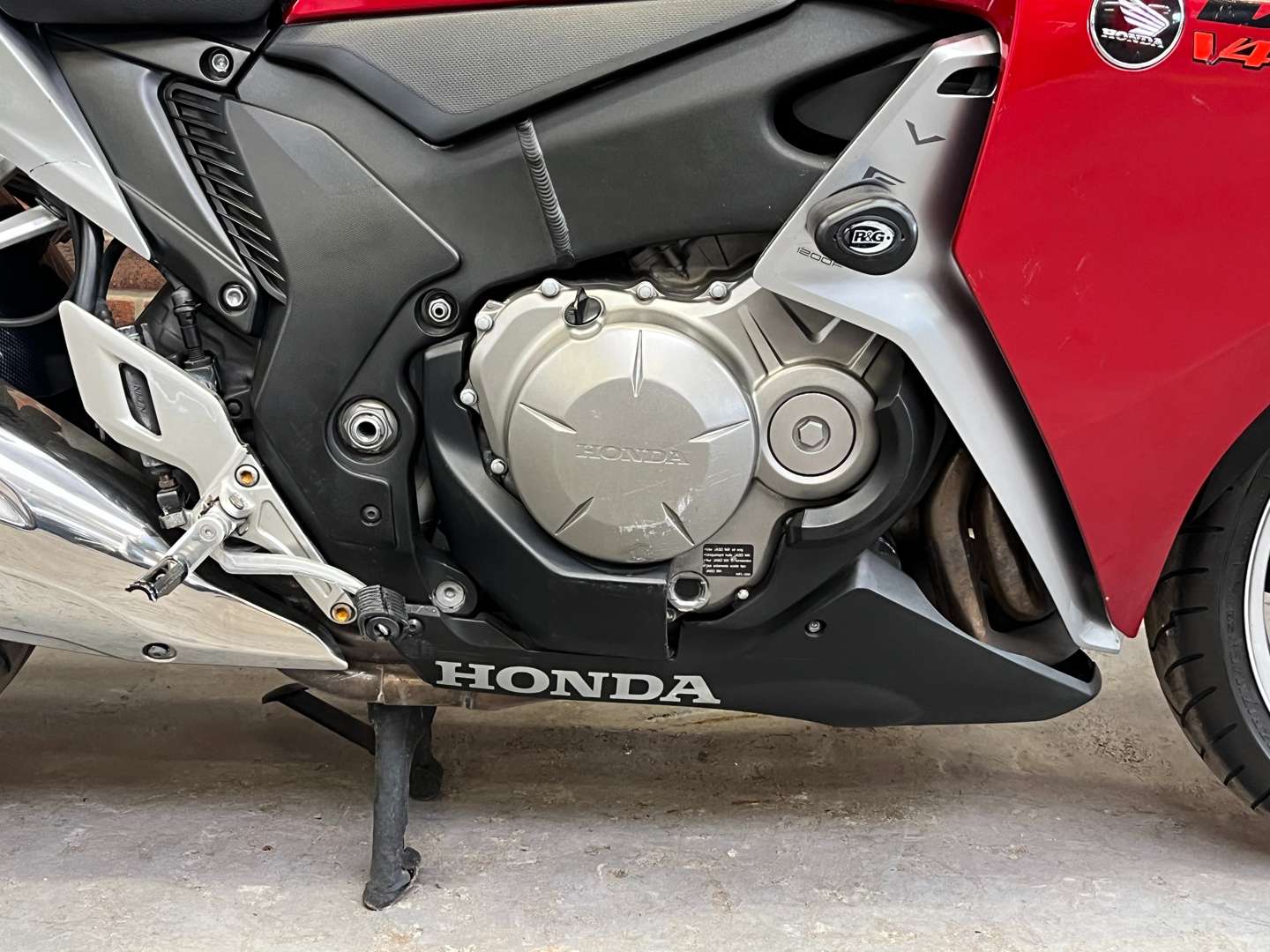 <p>2011 HONDA VFR 1200 F</p>