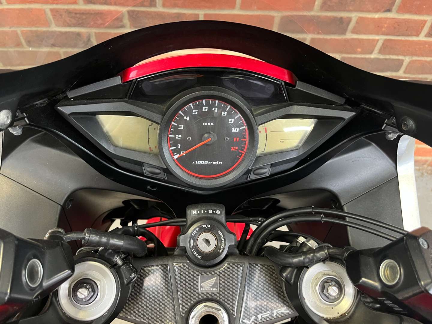 <p>2011 HONDA VFR 1200 F</p>