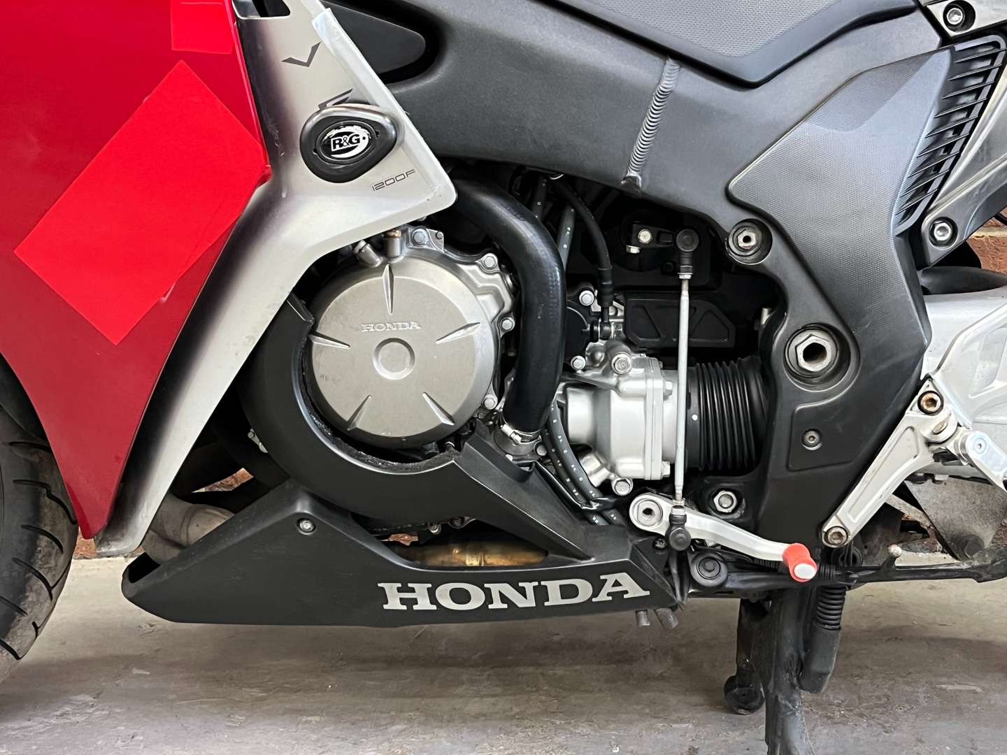 <p>2011 HONDA VFR 1200 F</p>