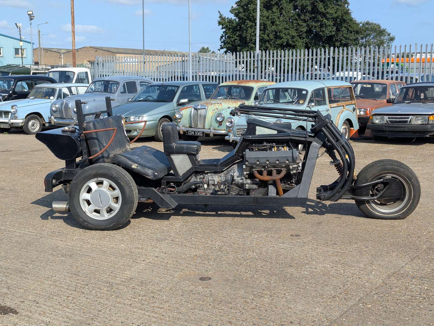 <p>CHEETAH V8 TRIKE</p>