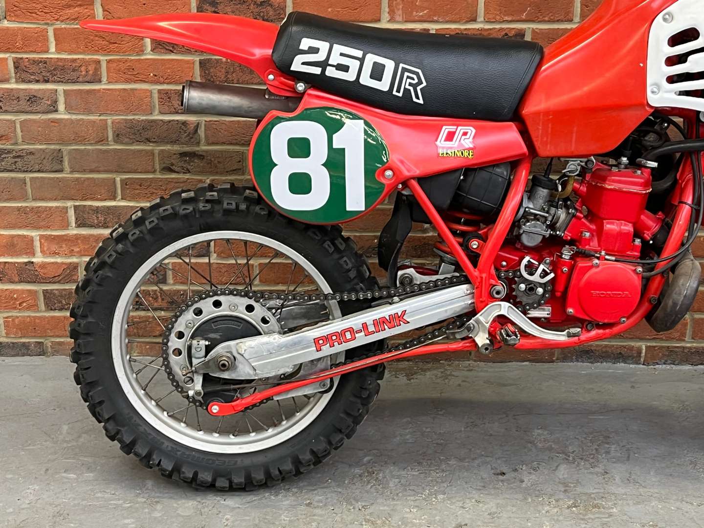 <p>1981 HONDA CR250R 'Red Rocket'</p>
