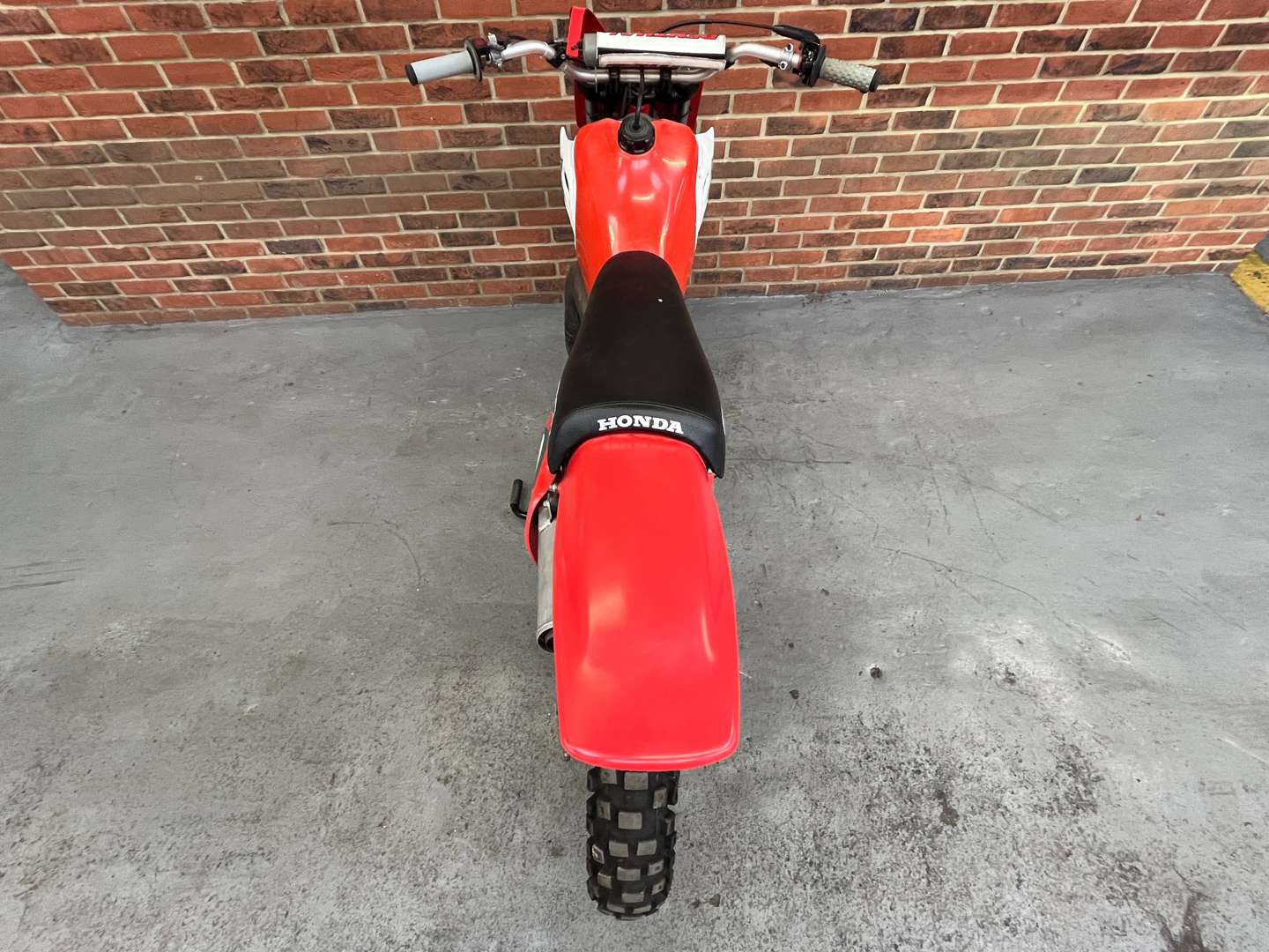 <p>1981 HONDA CR250R 'Red Rocket'</p>