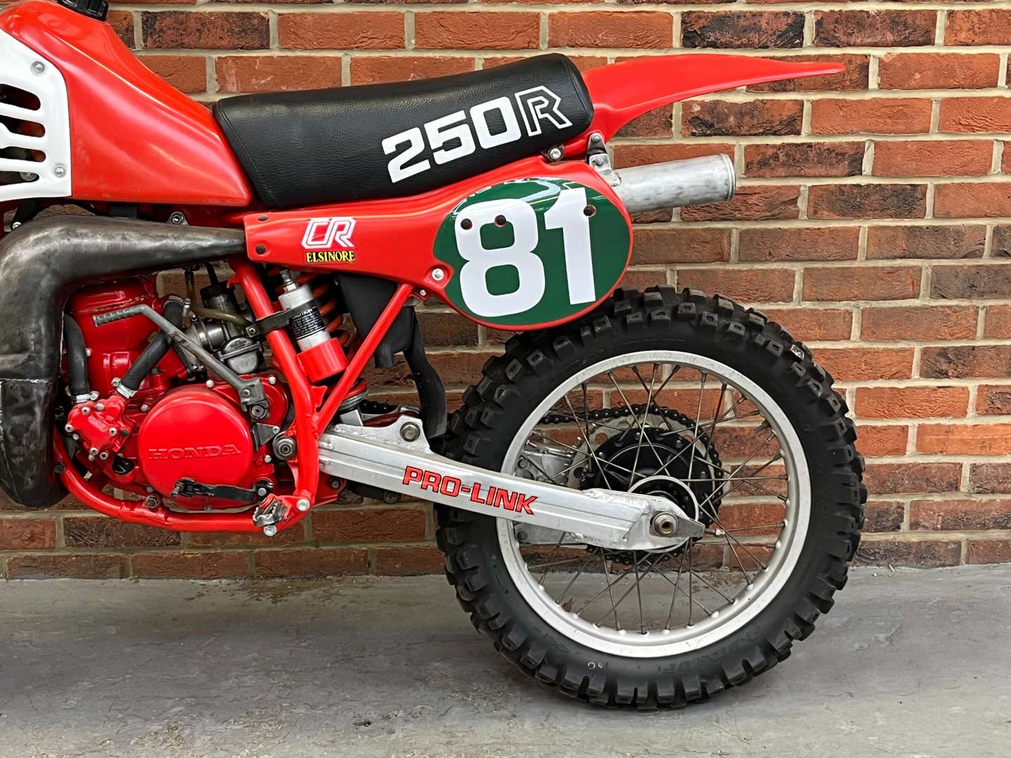 <p>1981 HONDA CR250R 'Red Rocket'</p>
