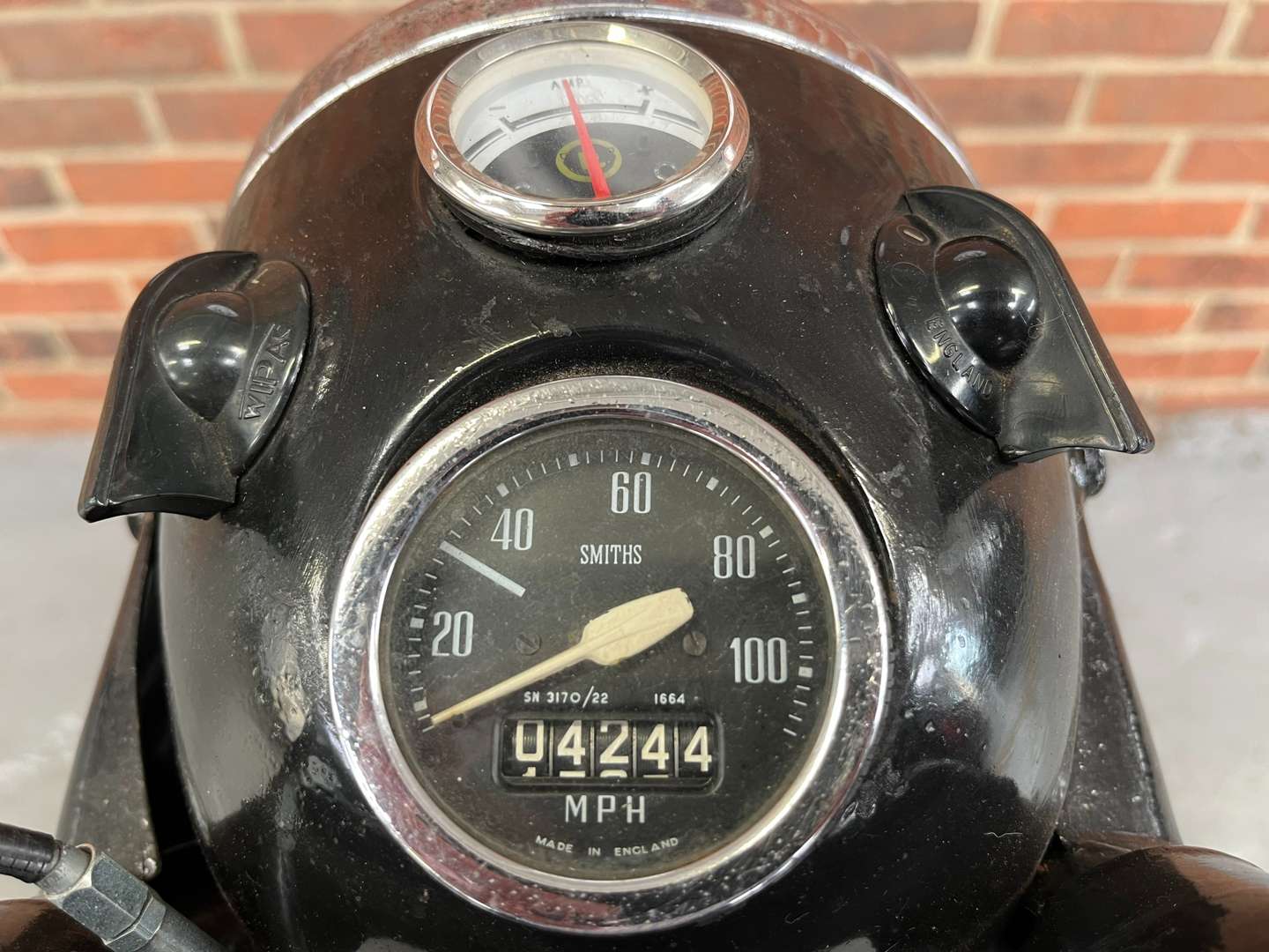 <p>1960 AJS MODEL 14</p>