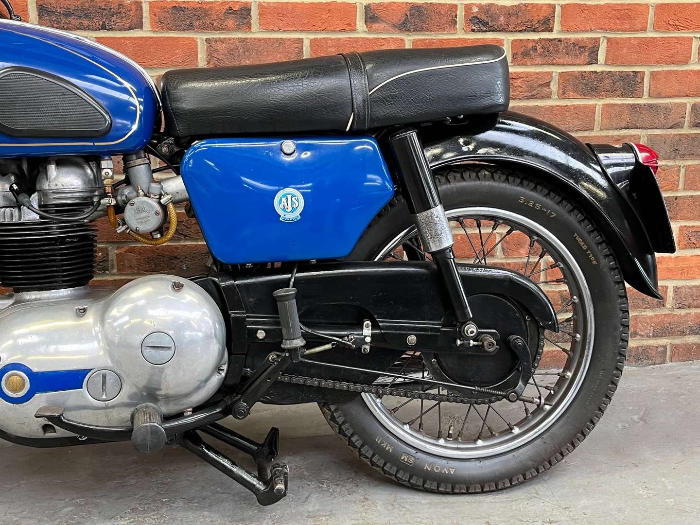 <p>1960 AJS MODEL 14</p>