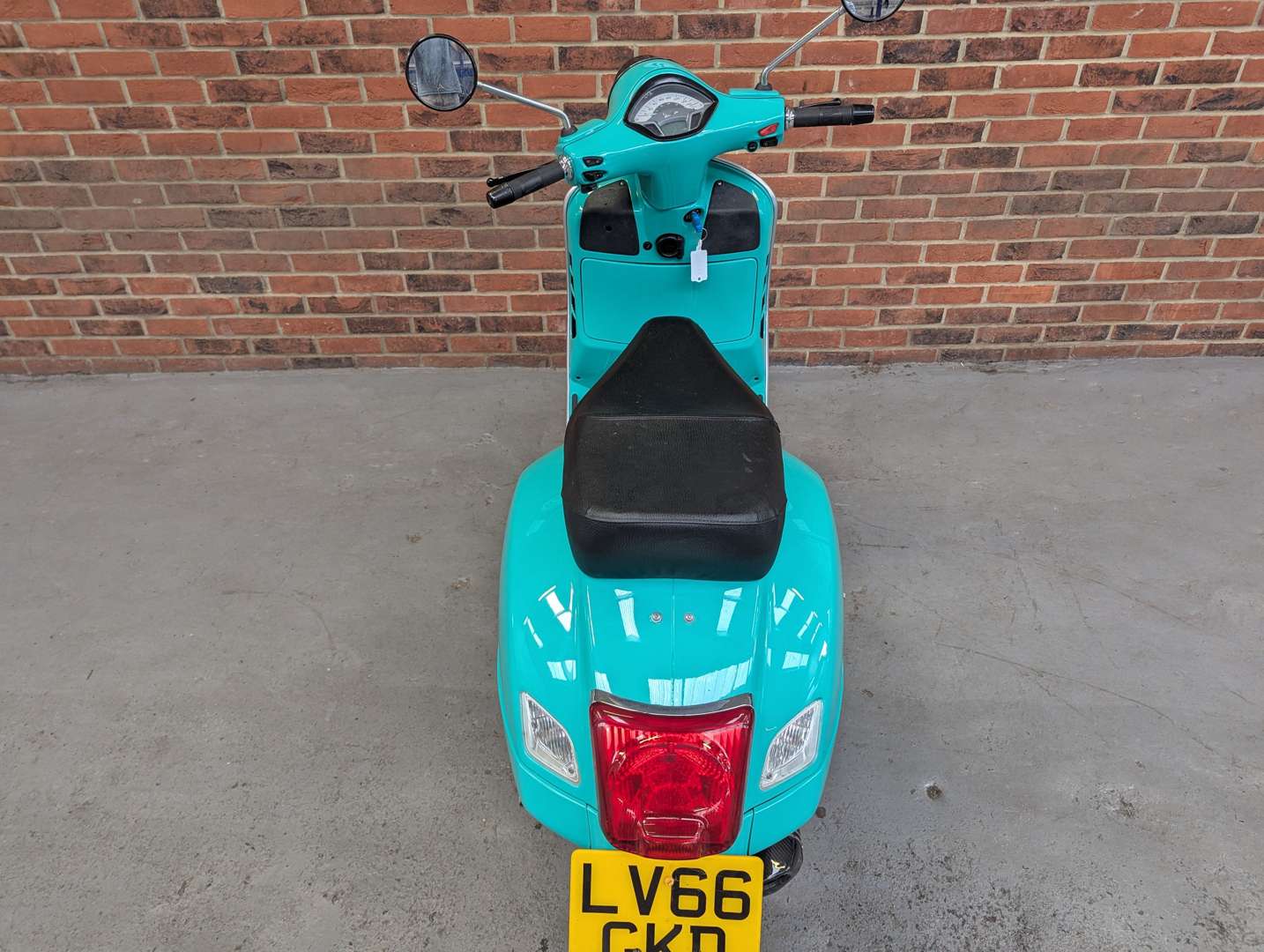 <p>2016 PIAGGIO VESPA GTS 300 ABS</p>