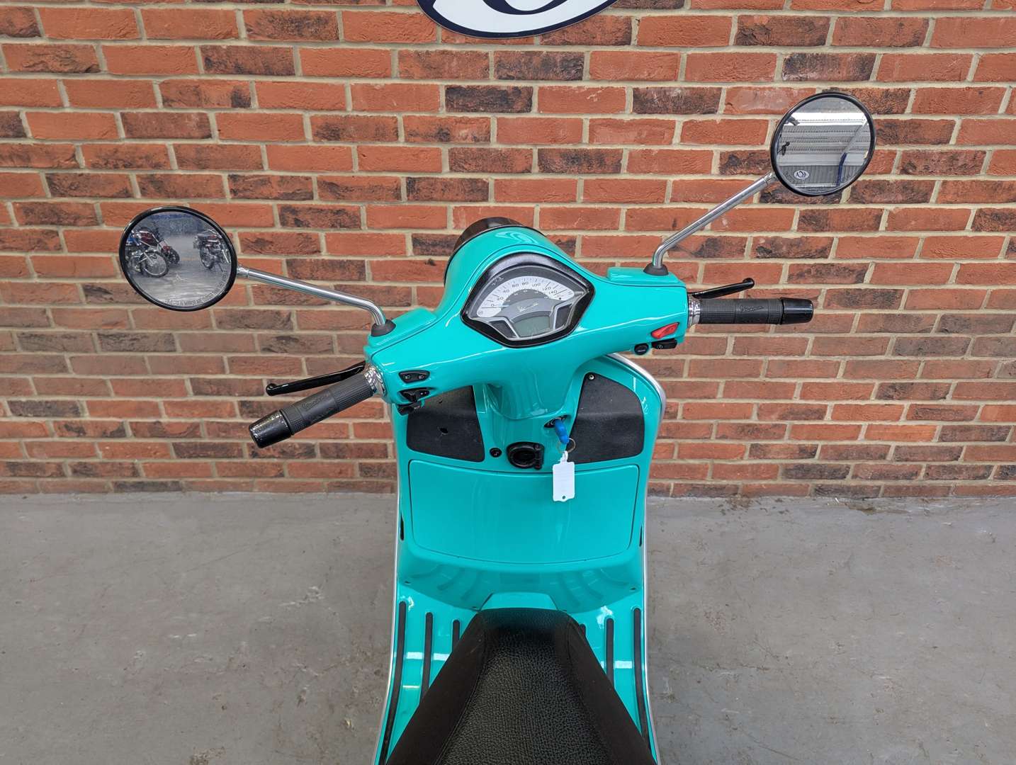 <p>2016 PIAGGIO VESPA GTS 300 ABS</p>