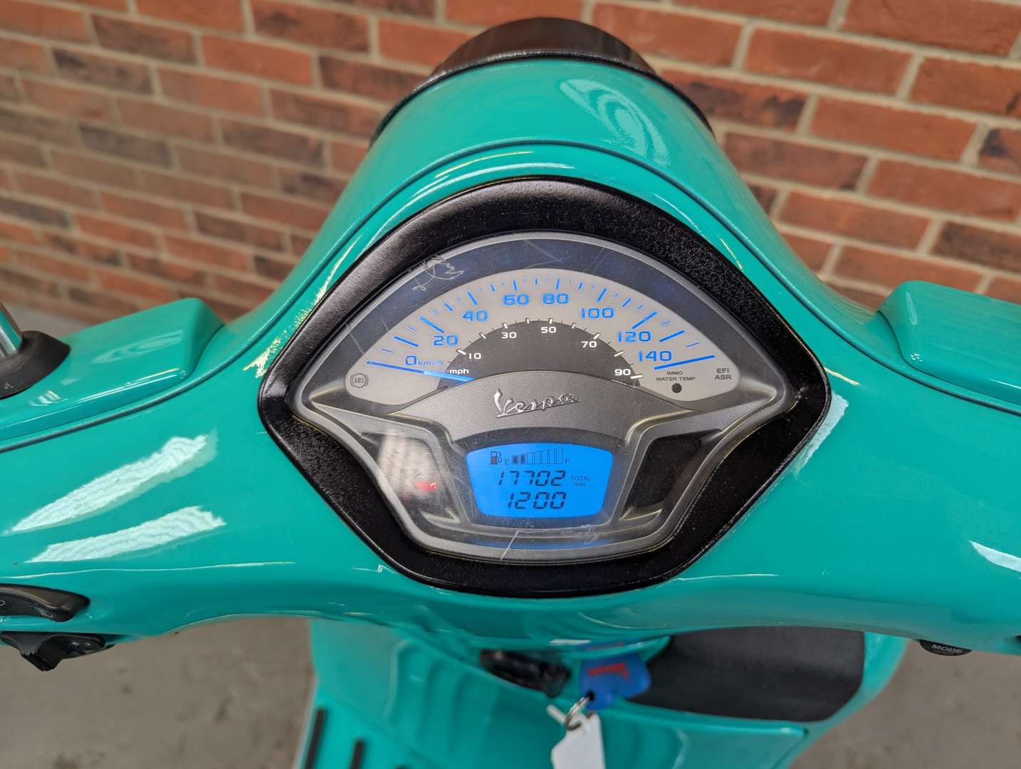 <p>2016 PIAGGIO VESPA GTS 300 ABS</p>