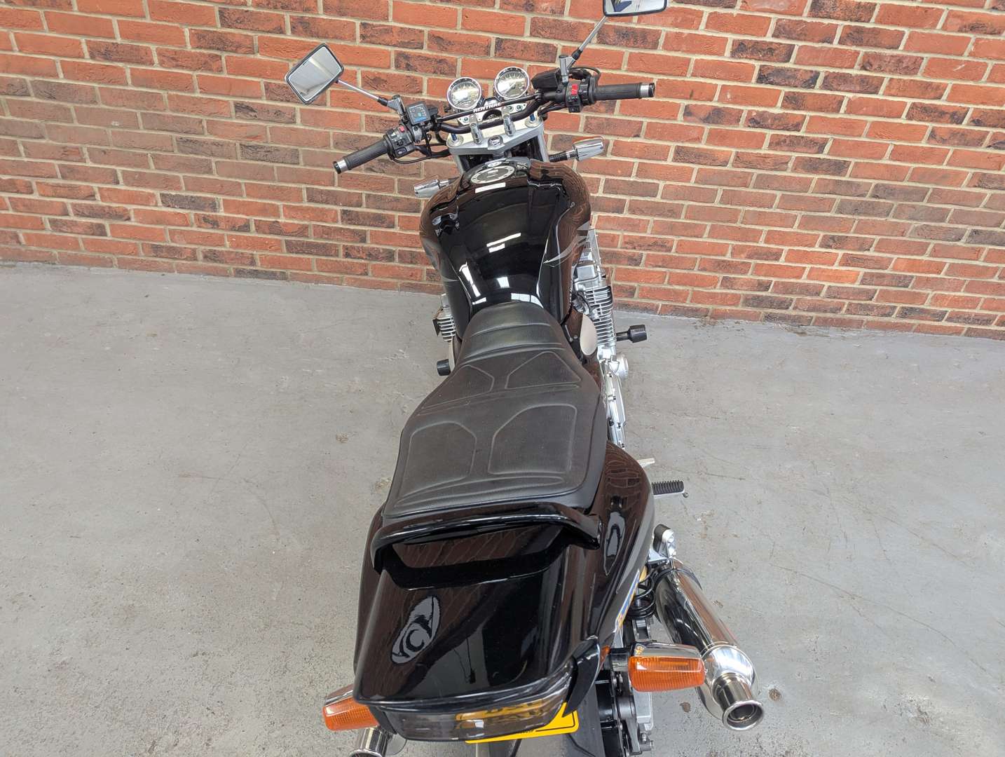 <p>2004 YAMAHA XJR 1300 SP</p>