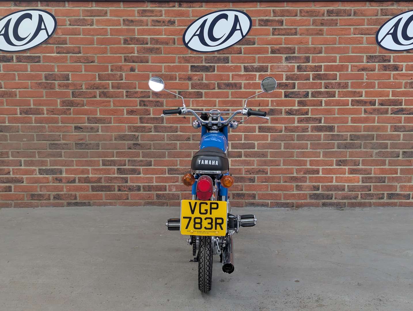 <p>1977 YAMAHA FS1E</p>