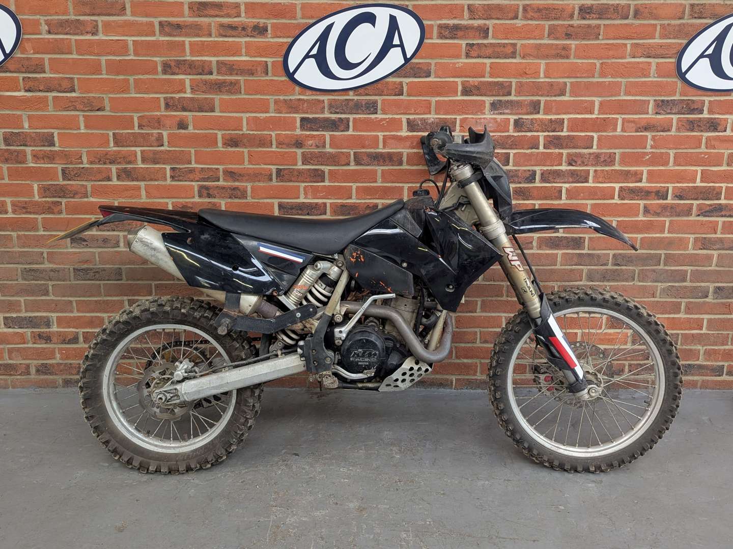 <p>2004 KTM 525 EXC RACING</p>