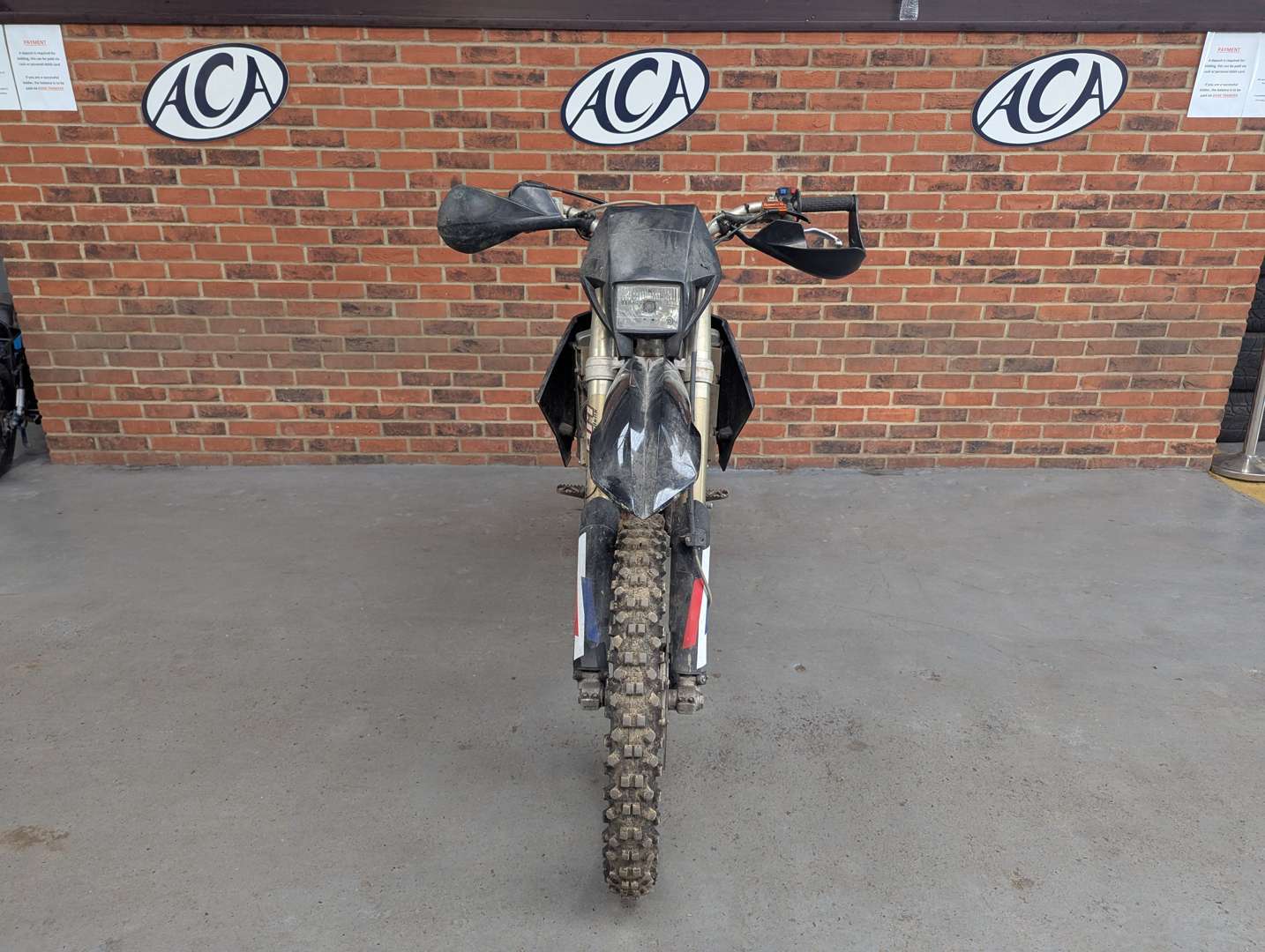 <p>2004 KTM 525 EXC RACING</p>