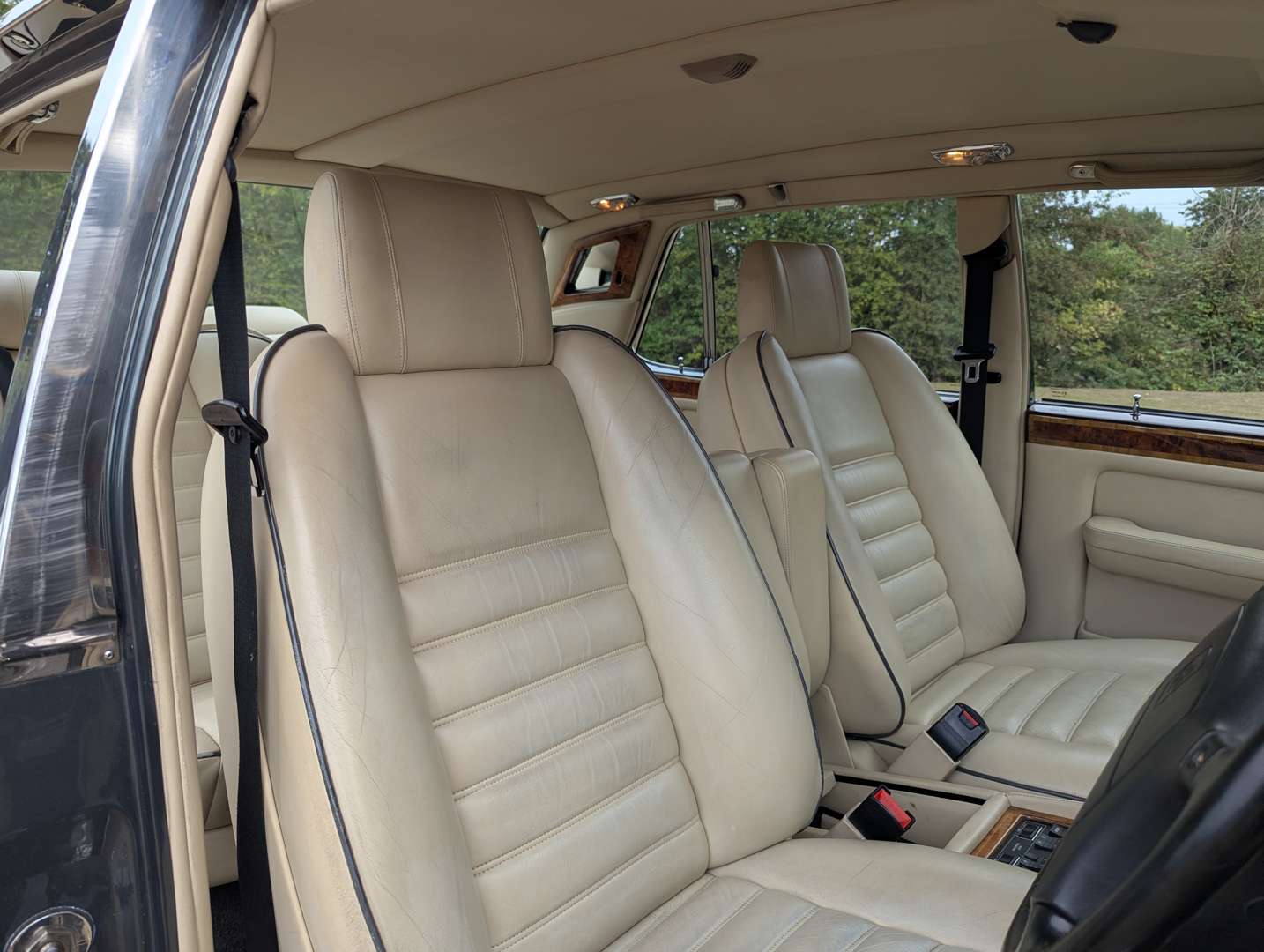 <p>1993 BENTLEY TURBO R</p>