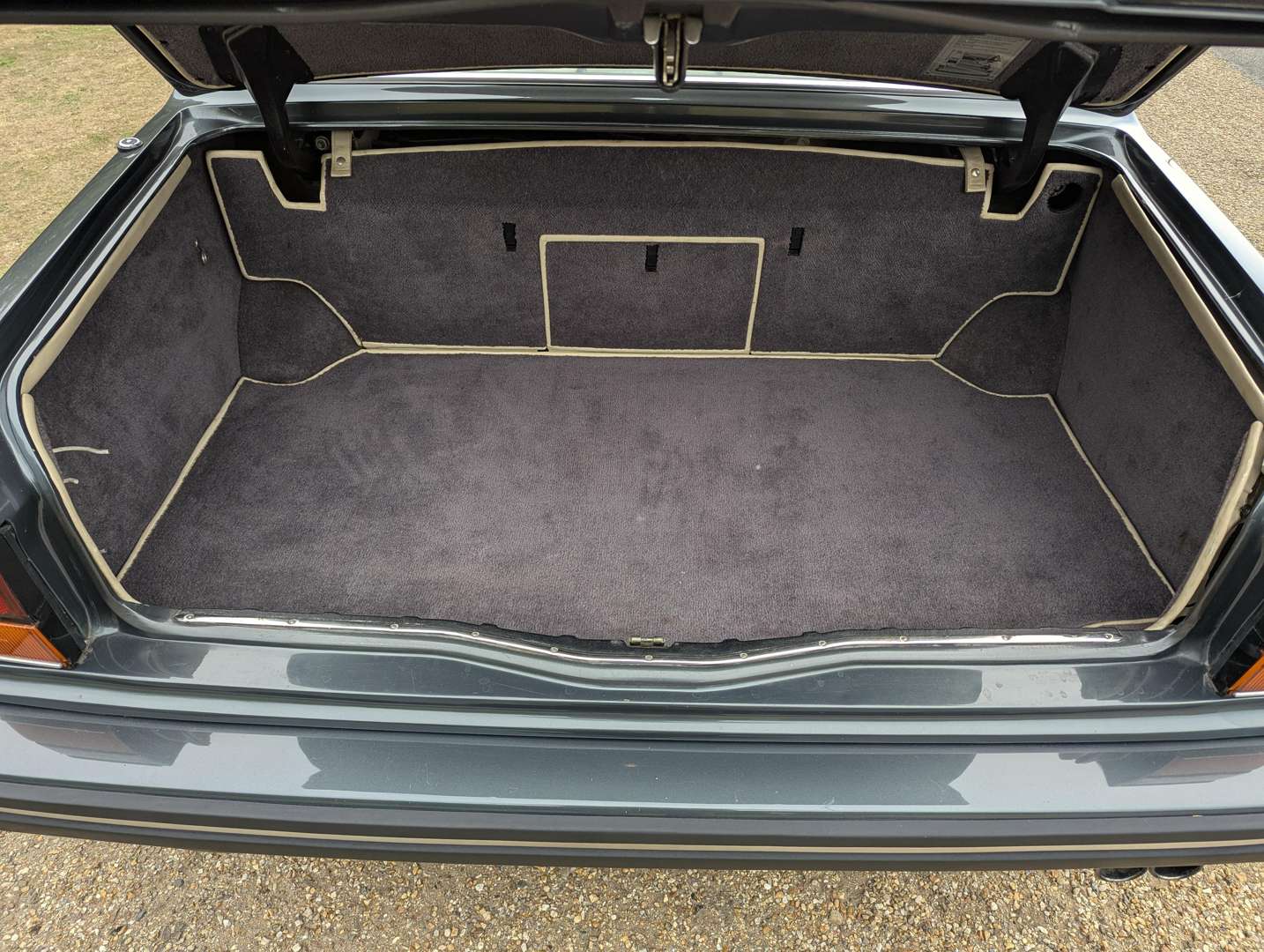 <p>1993 BENTLEY TURBO R</p>