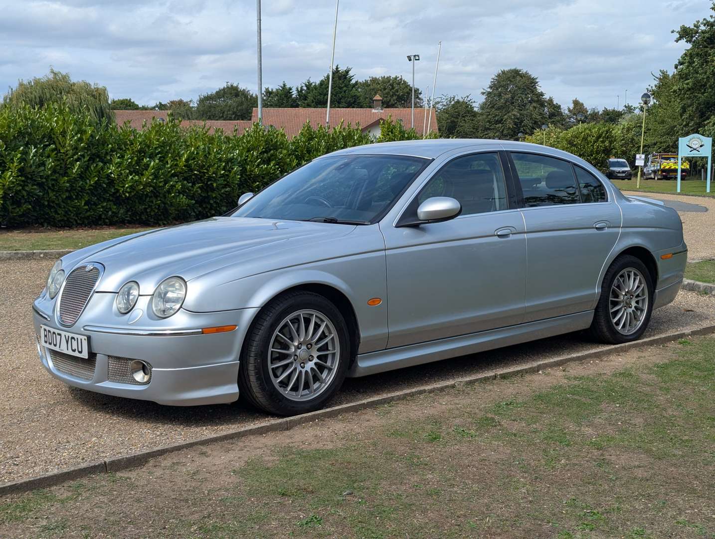 <p>2007 JAGUAR S-TYPE SE V6 AUTO</p>