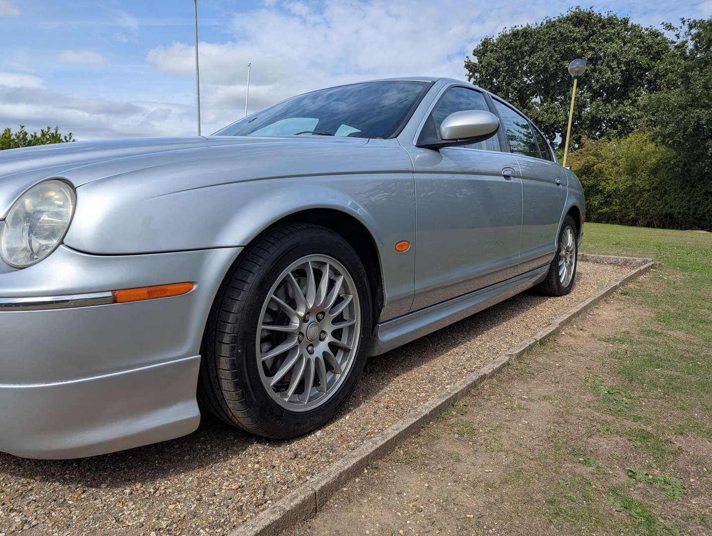 <p>2007 JAGUAR S-TYPE SE V6 AUTO</p>