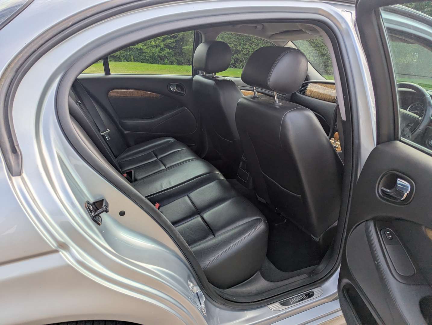 <p>2007 JAGUAR S-TYPE SE V6 AUTO</p>