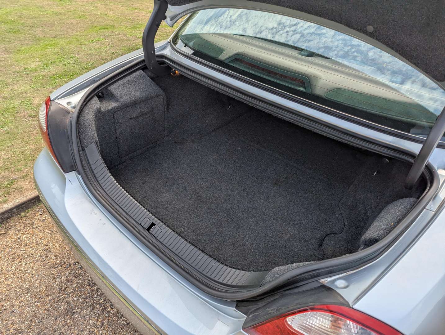 <p>2007 JAGUAR S-TYPE SE V6 AUTO</p>