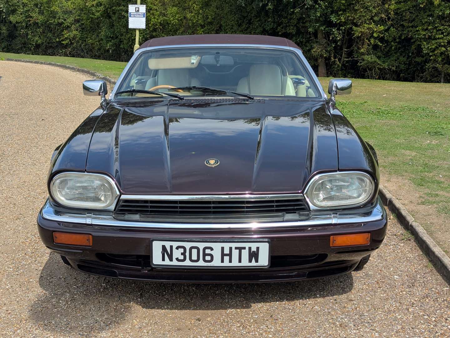<p>1996 JAGUAR XJS 4.0 CELEBRATION CONVERTIBLE AUTO</p>