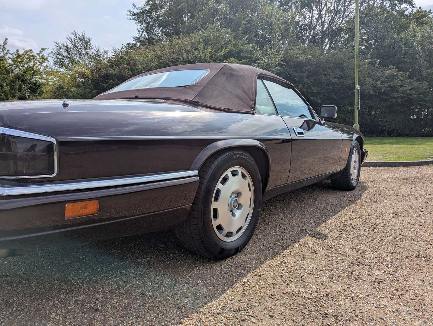 <p>1996 JAGUAR XJS 4.0 CELEBRATION CONVERTIBLE AUTO</p>
