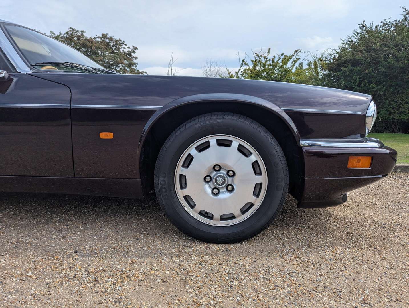 <p>1996 JAGUAR XJS 4.0 CELEBRATION CONVERTIBLE AUTO</p>