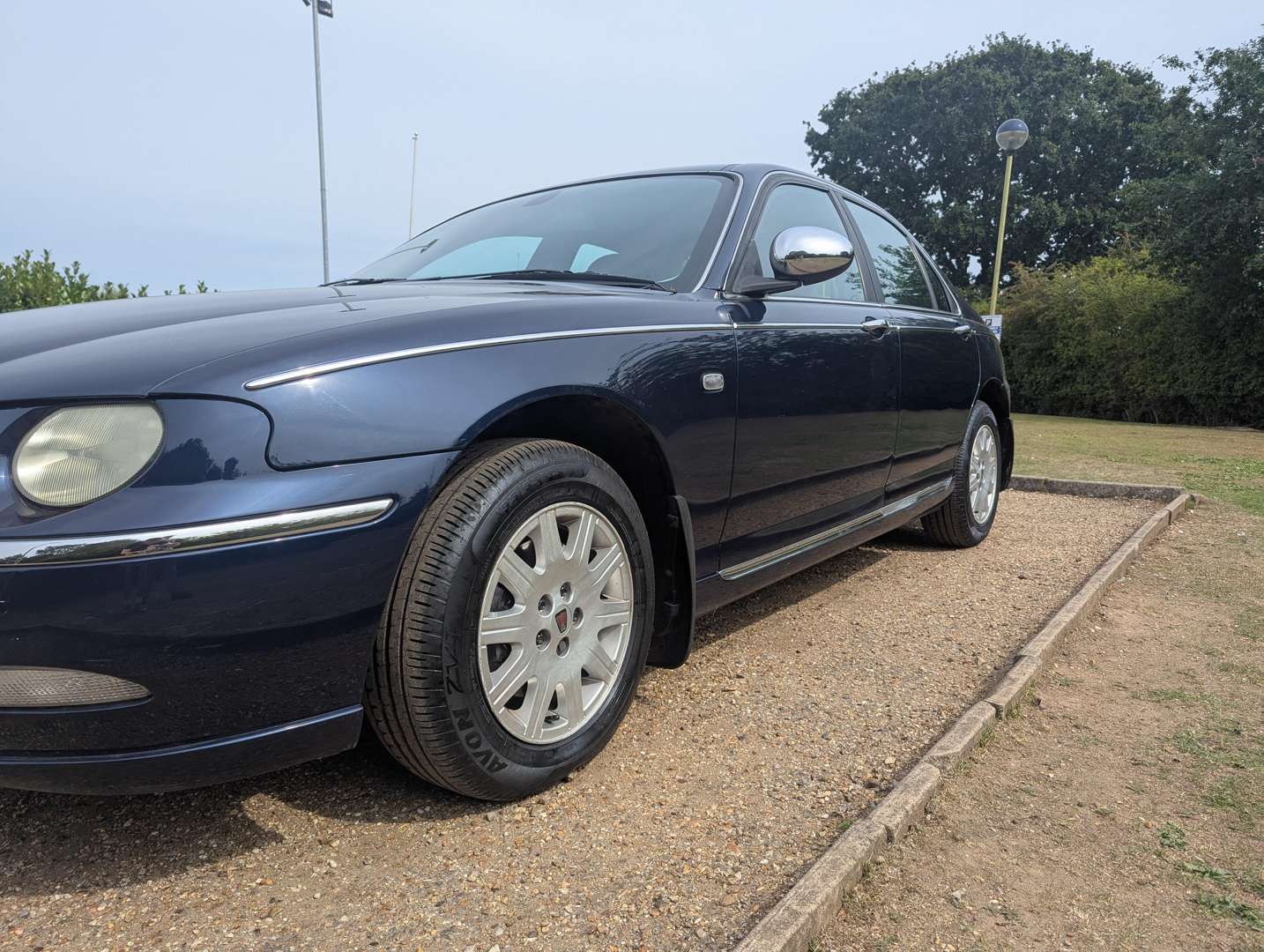 <p>2003 ROVER 75 CONNOISSEUR SE AUTO</p>