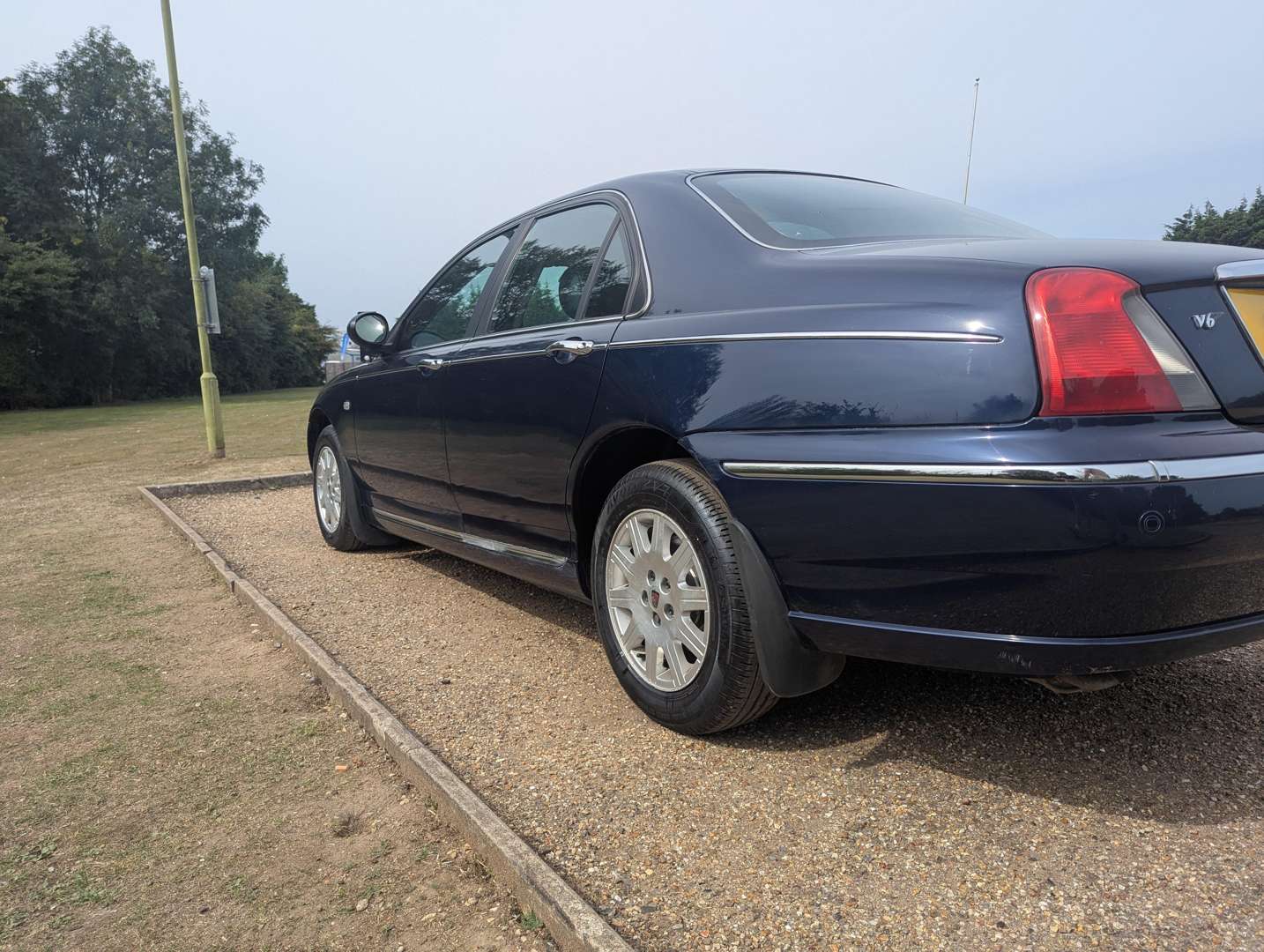 <p>2003 ROVER 75 CONNOISSEUR SE AUTO</p>