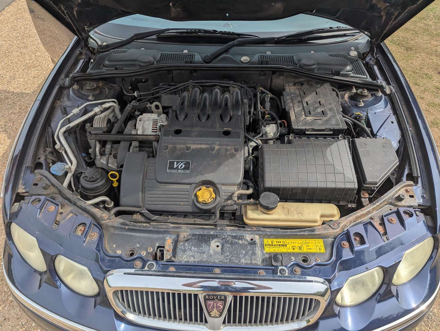 <p>2003 ROVER 75 CONNOISSEUR SE AUTO</p>