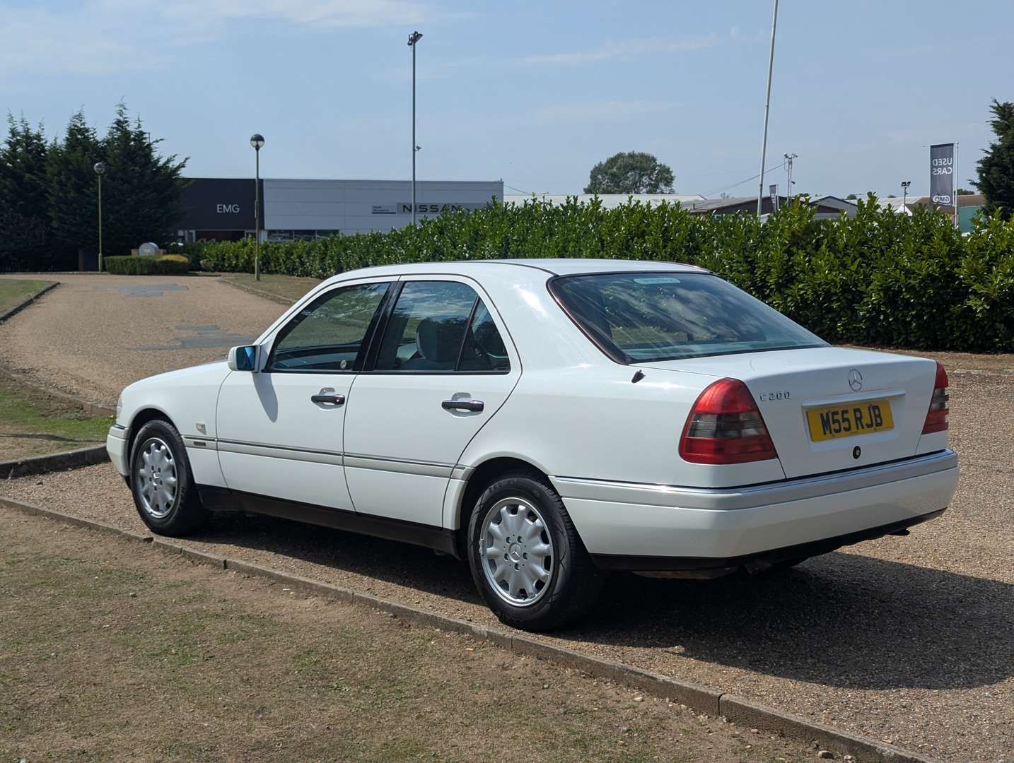 <p>1994 MERCEDES C200 AUTO</p>