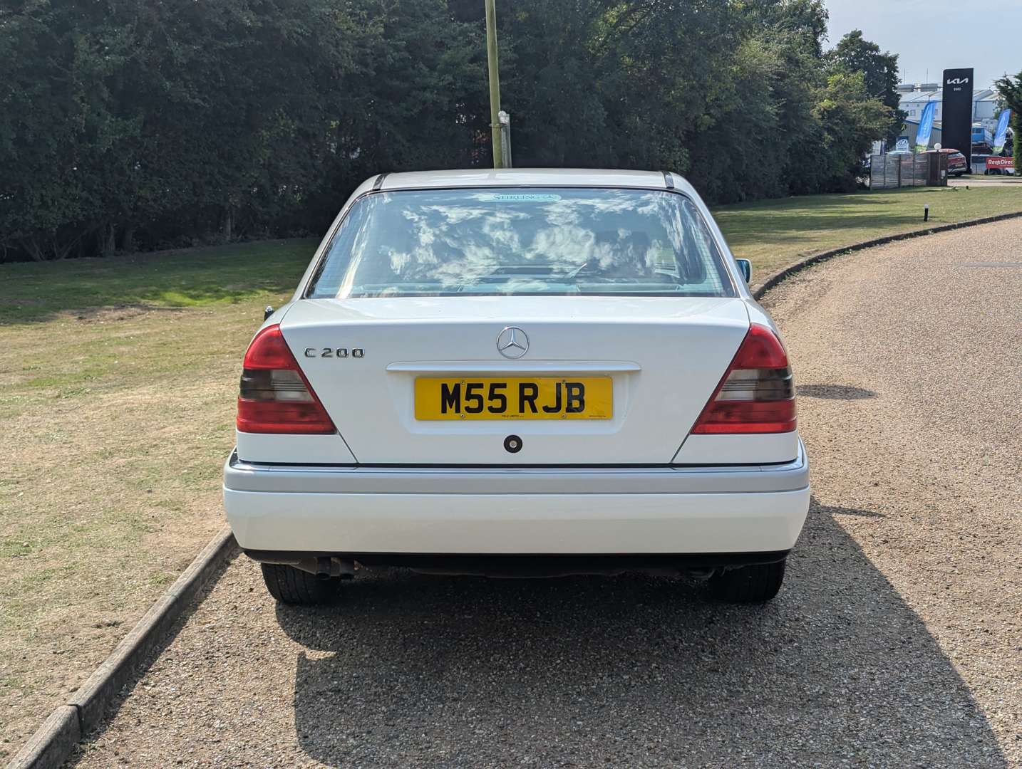 <p>1994 MERCEDES C200 AUTO</p>