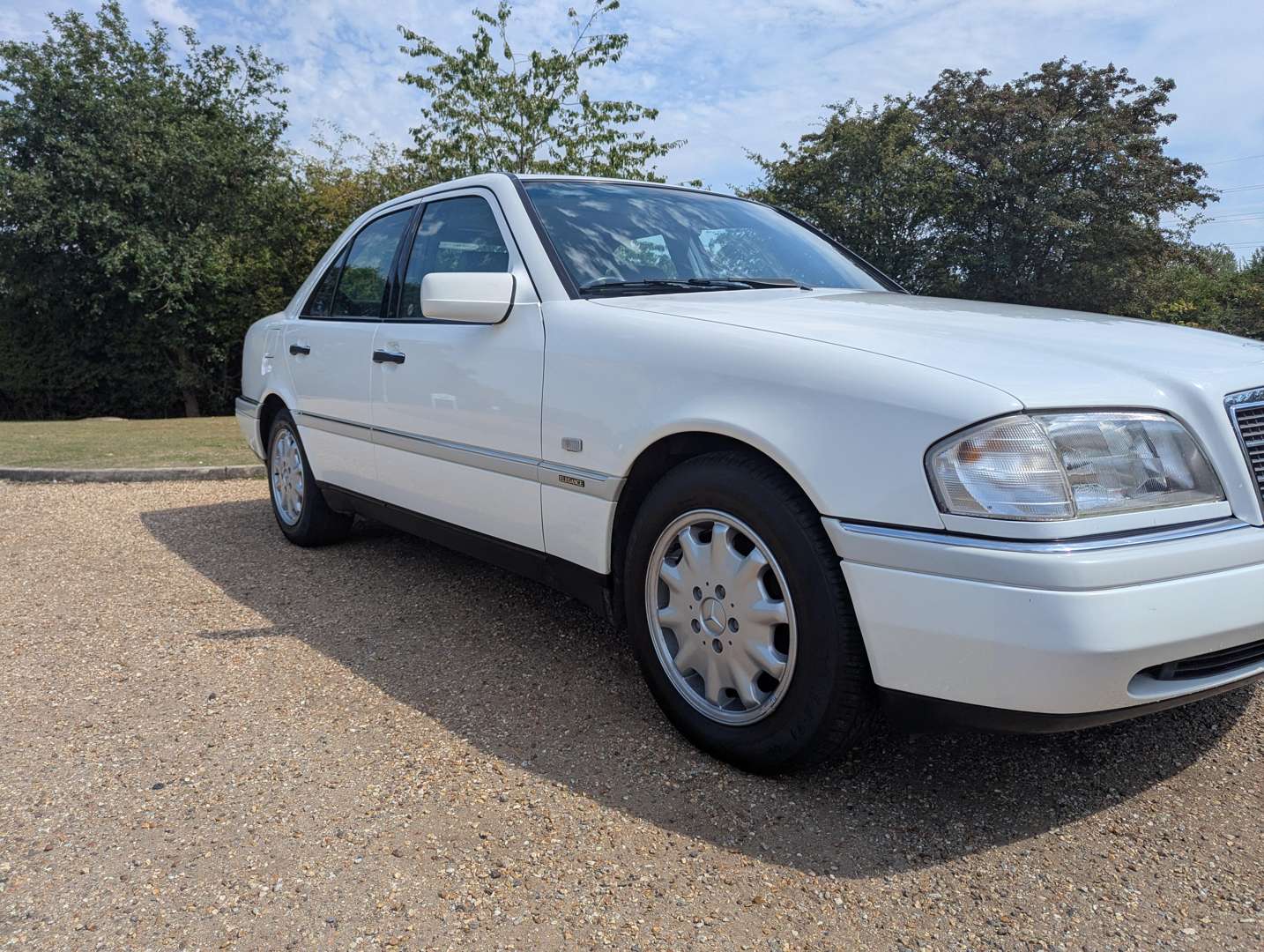 <p>1994 MERCEDES C200 AUTO</p>