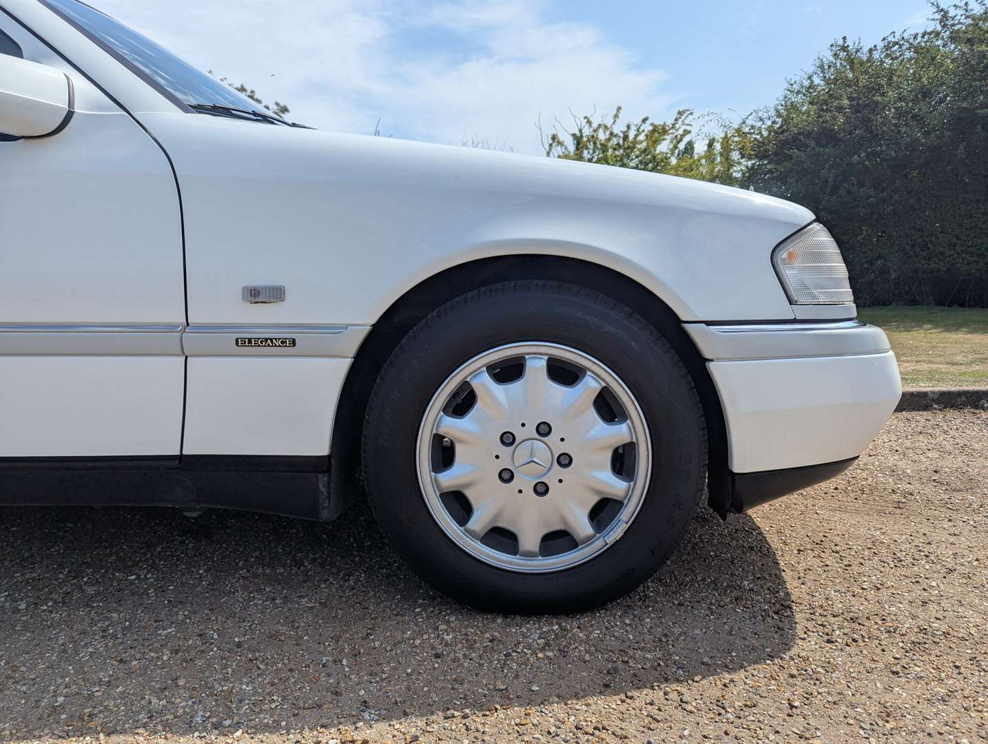 <p>1994 MERCEDES C200 AUTO</p>