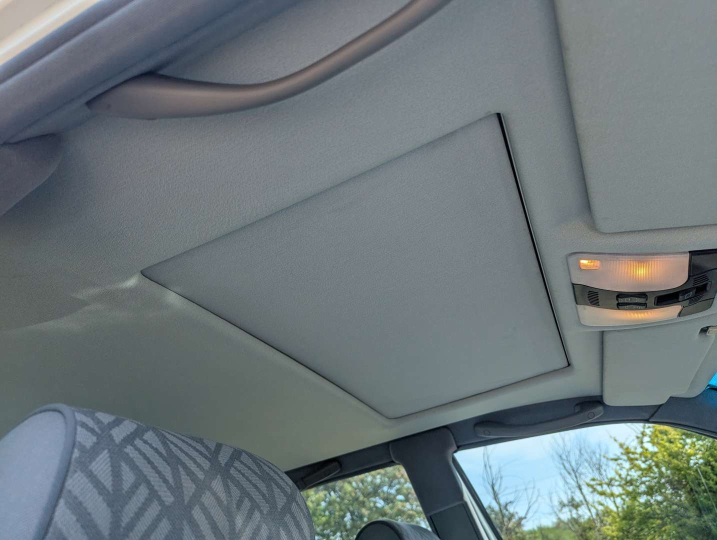 <p>1994 MERCEDES C200 AUTO</p>